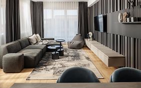 Mandala Designer Apartments With Free Private Parking, Near Mall Coresi